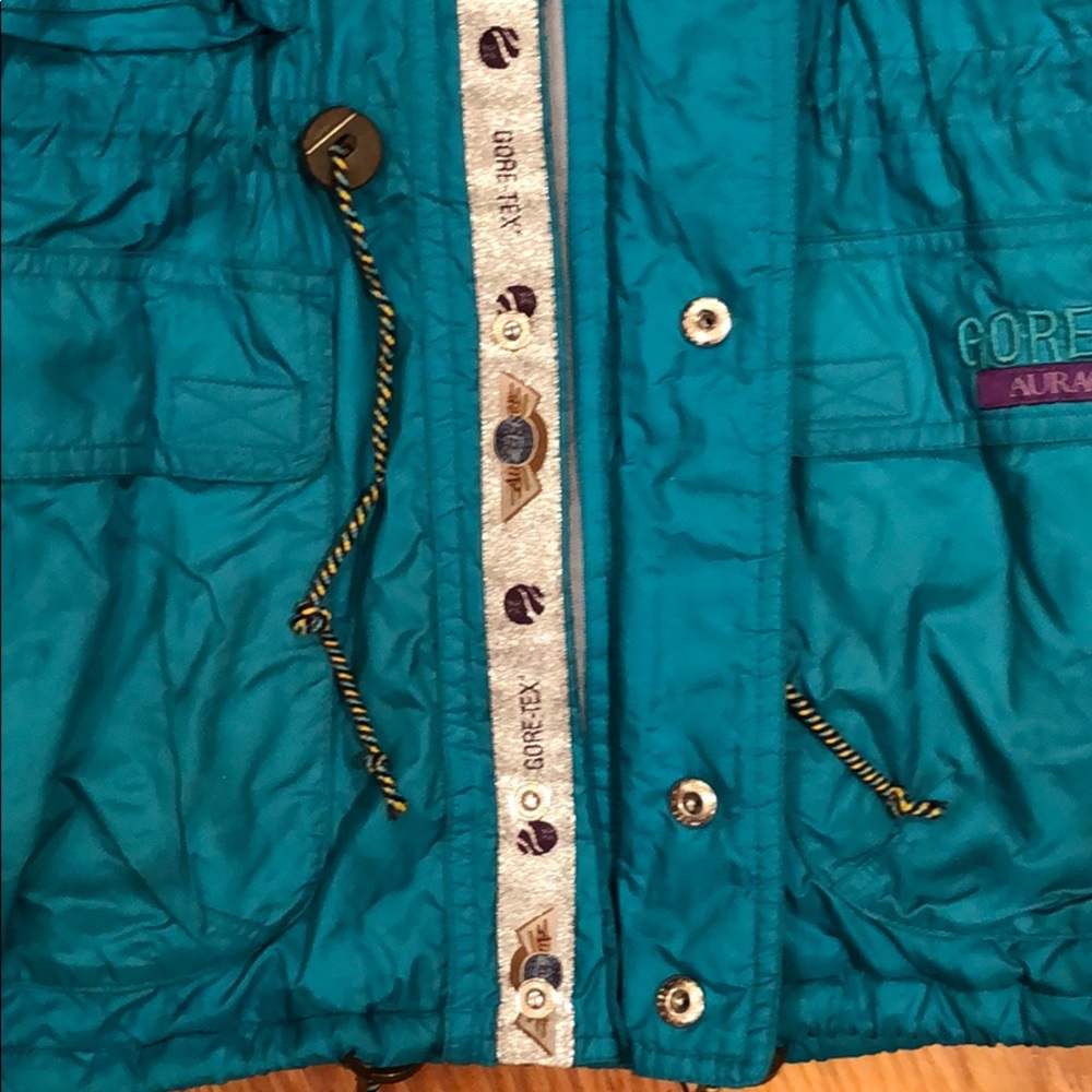Ski Jacket - Picture 3 of 8